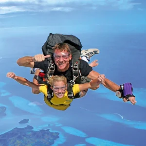 Skydive Fiji Radical 10000ft Tandem Jump (30 seconds free fall)